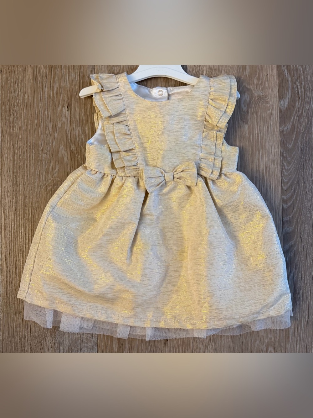 Cat & Jack Girl's Size 12 Months Shimmery Gold Ruffle-Shoulder Party Dress